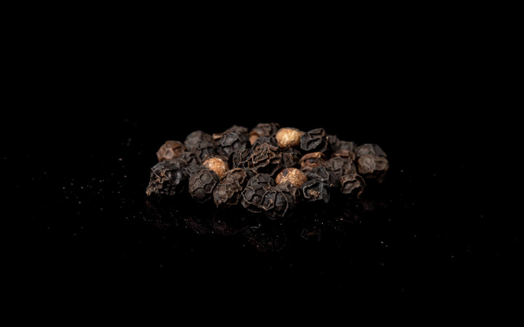 Pimienta negra en grano
